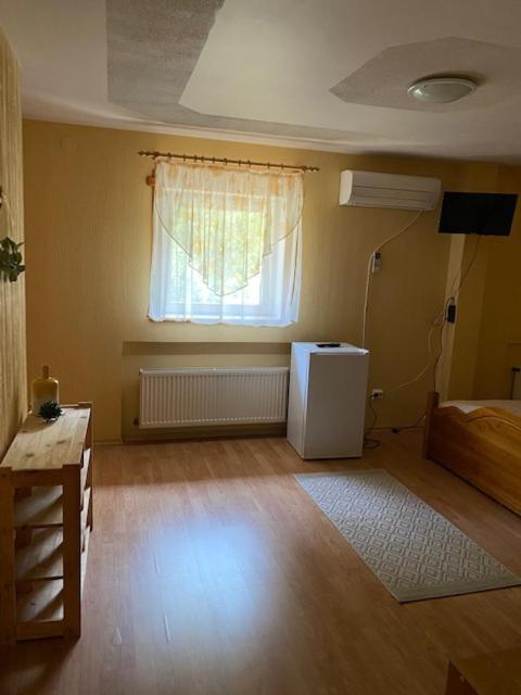 Kuru Guest House Luaran gambar